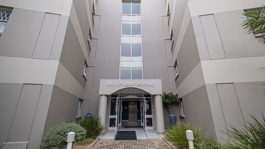 To Let 3 Bedroom Property for Rent in Summerstrand Eastern Cape